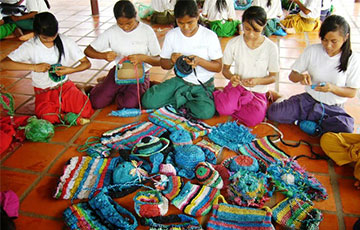 Recycling-used-plastic-bags1