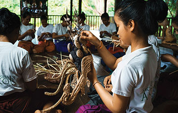 Weaving crowns and mask making